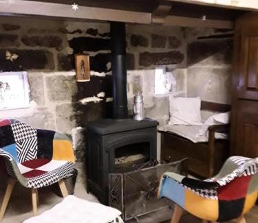 Sioniac Apartment | Gîte de France à Sioniac 2 épis - Gîte de France 5 personnes MAE-9744