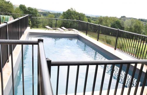 Bassin de Brive Apartment | Gîte de France De chapdevialle la croisée des vents 4 épis - Gîte de France 12 personnes MAE-0064