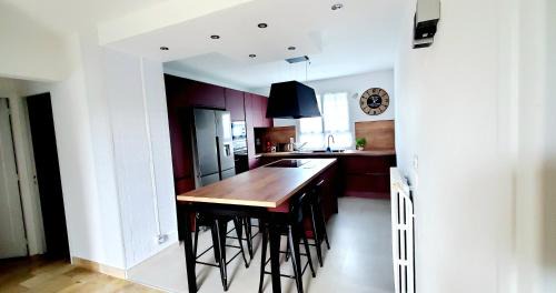 Senneville-sur-Fecamp House | Gîte de la valleuse, capacité 12 personnes, idéal pour une grande famille