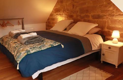 Le Saint House | Gîte de LEIGNOUA
