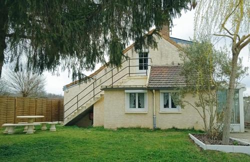 Breteau House | Gîte de Montapeine