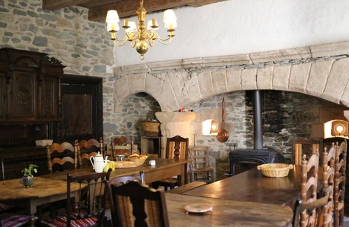 Arvieu House | Gîte de Montfranc