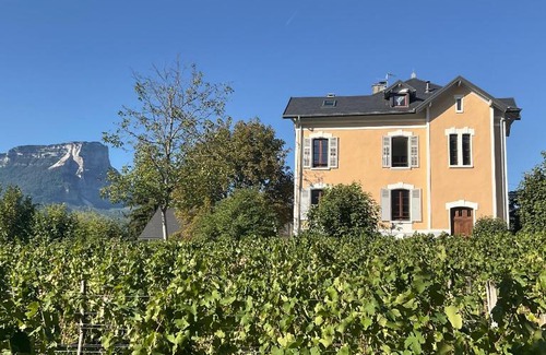 Myans House | Gîte de Myans