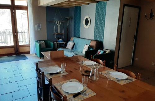 Saint-Julien-des-Chazes Apartment | gîte de Véreuges