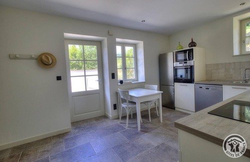 Villecheneve House | Gîte des Bois - VILLECHENEVE