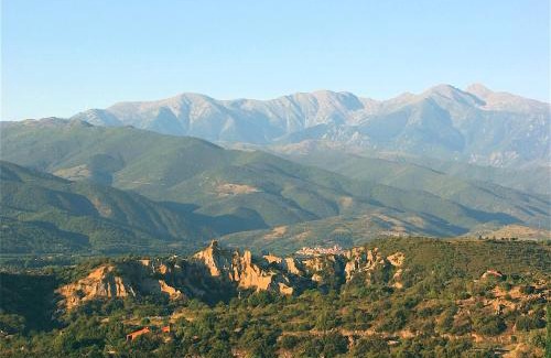 Ille-sur-Tet House | Gîte des Orgues d'Ille les Agaves Canigou