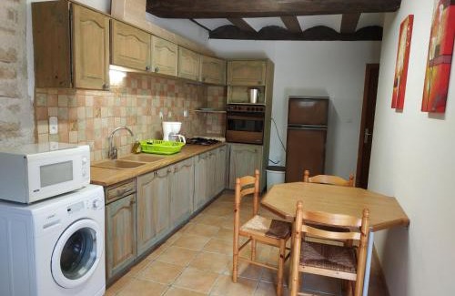 Vernoux Apartment | GÎTE DU COLOMBIER