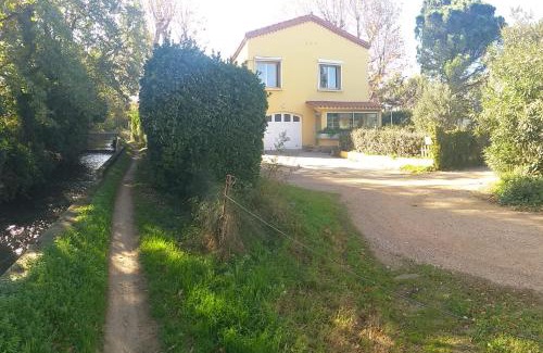 Thuir Apartment | Gîte du Mas Arnaud