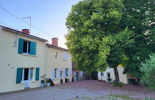 Talmont-Saint-Hilaire Cottage | Gîte du Paradis Perdu, Medeina, in Talmont-Saint-Hilaire
