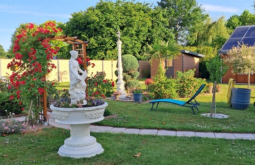 Mayenne Apartment | Gîte du Pont d'Amourette - Jacuzzi