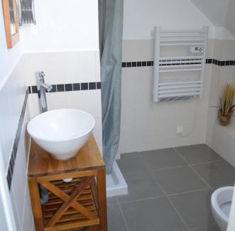 Villeloin-Coulange House | Gîte Ecureuil avec piscine 4-6 personnes