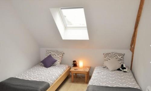Villeloin-Coulange House | Gîte Ecureuil avec piscine 4-6 personnes