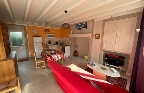 Etienville House | Gîte en Cotentin