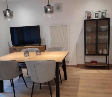 Huy Apartment | Gîte En Li Esse