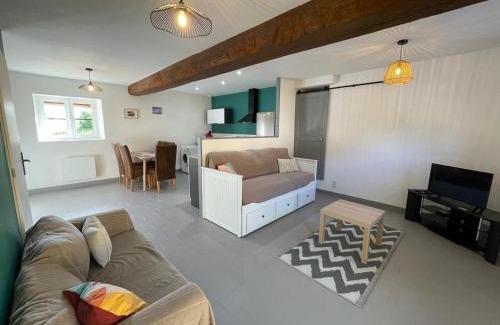 Beaulieu-sur-Loire House | Gîte en pleine nature près de la Loire, idéal famille ou amis, proche des vignobles et sites historiques. - FR-1-590-434
