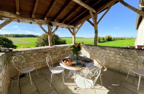 Cussay House | Gîte en Touraine avec piscine privée, spa et WiFi - FR-1-381-601