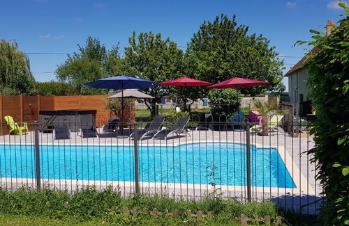 Pouant Bed & Breakfast | Gîte et chambres d'hôtes Le Chêne Billault