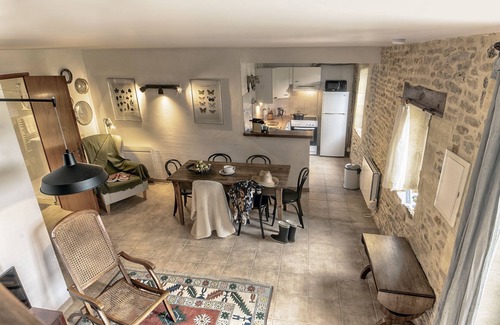 Saint-Genies Villa | Gîte familal 6 pers. Duplex 1 floor