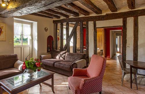 Cour-Cheverny House | Gîte familial avec jardin, jeux enfants et près des châteaux de la Loire - FR-1-491-390