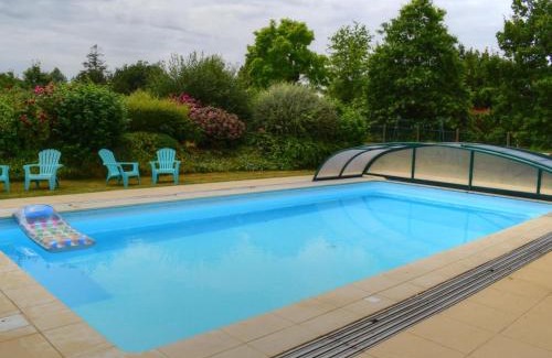 Danze House | Gîte familial avec piscine chauffée, terrain clos, barbecue, tennis gratuit, proche de Saint Calais - FR-1-491-399