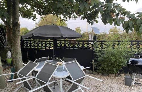 Villers-Pol House | Gîte familial tout inclus avec cour, terrasse et équipements équestres, proche du Parc Naturel de l'Avesnois - FR-1-510-190