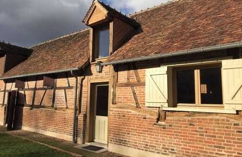 Marcilly-en-Gault Cottage | Gîte for 2 persons