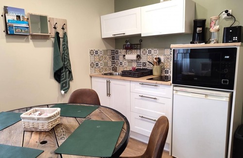 Forges-les-Eaux House | Gîte for 2 to 3 people in Forges-les-Eaux.