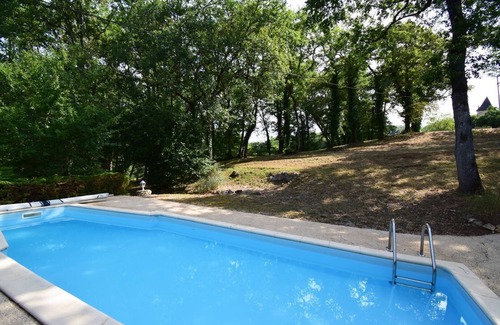 Blanquefort-sur-Briolance House | Gîte Le Chene avec piscine privée proche Dordogne