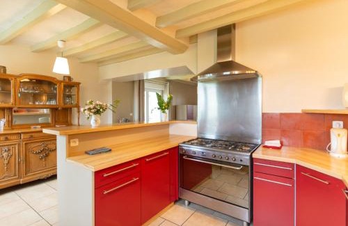 Saint-Christophe-en-Champagne House | Gîte 8 pers. avec jardin et terrasses, 4 chambres, proche Le Mans et Sablé, idéal pour familles - FR-1-410-192
