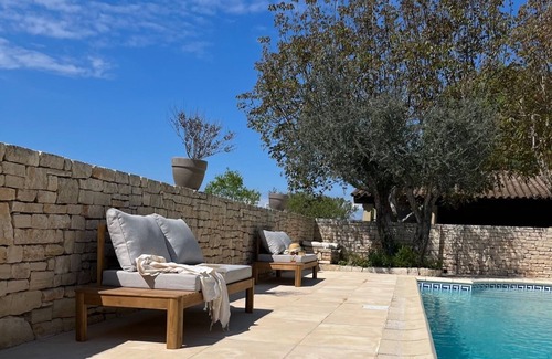 Saint-Privat-de-Champclos Apartment | Gîte Barjac