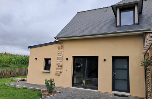 Saint-Quentin-sur-le-Homme Cottage | Gîte 20 min from Mont-Michel