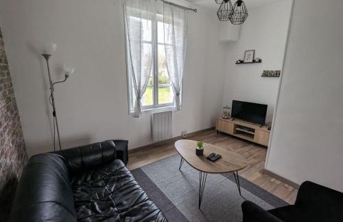 Vieilles-Maisons-sur-Joudry House | Gîte familial au calme avec jardin clos, près d'Orléans - FR-1-590-532