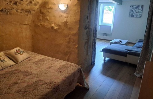 Montjoux Apartment | Gîte in the Baronies Provençales Regional Nature Park
