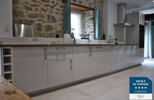 Theix-Noyalo House | Gîte Kaouenneg - Traditional Breton farmhouse