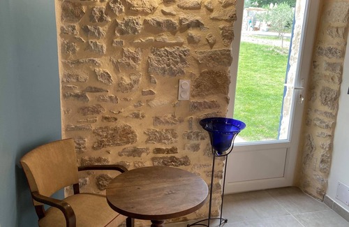 Barjac House | Gîte Léonie " Entre Cèze et Ardèche " 30430 BARJAC