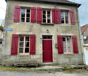 Lormes House | Gîte La Bancale