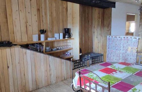 Mazan-l'Abbaye Apartment | Gîte la Ferme du piefaud