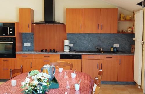 Dragey-Ronthon House | Gîte la plairie