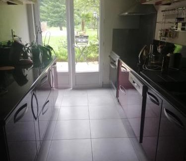 Luzech House | Gîte la rivière