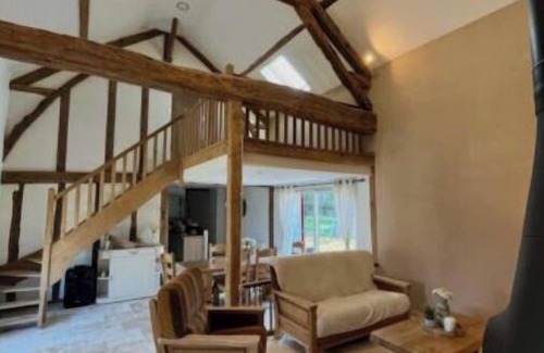 Montereau House | Gîte La tanière