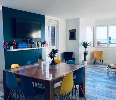 Grandcamp-Maisy House | Gîte « La Vague » 8-10 pers
