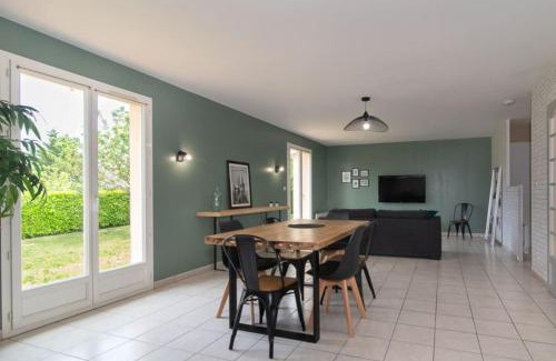 Blaye House | Gîte Le 31 Bis, en centre ville avec jardin.