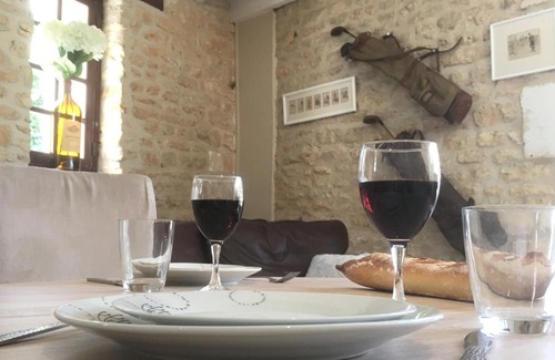 Julienne House | Gîte Le Dolmen, Cognac