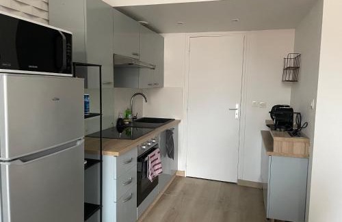 Phalempin Apartment | Gîte Le Duplex - 5min de la gare vers Lille-Lens-Arras