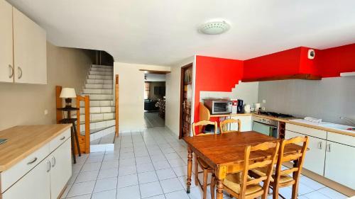 Les Hautes-Rivieres House | Gîte LE LOUP
