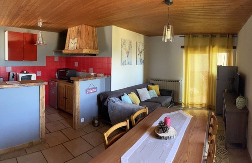 Saint-Sauveur Apartment | Gîte le Méale, Entre lac et Montagne