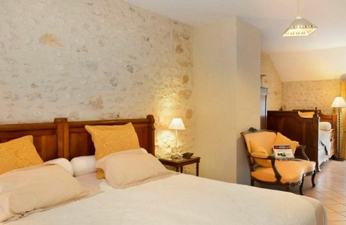 Malesherbes House | Gîte Le Malesherbois-Malesherbes, 5 pièces, 11 personnes - FR-1-590-74