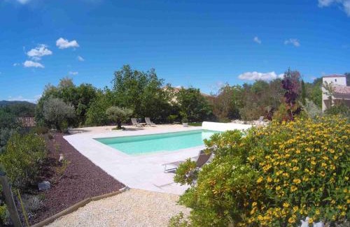 Vogue House | Gîte Le Mas de Molines
