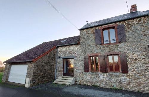 Lolif House | Gîte le Mont, à la campagne en Normandie, proche du Mont St Michel
