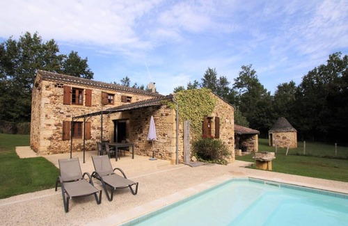 Biron Cottage | Gîte le Mounard 1 BIRON - 10 persons private heated pool